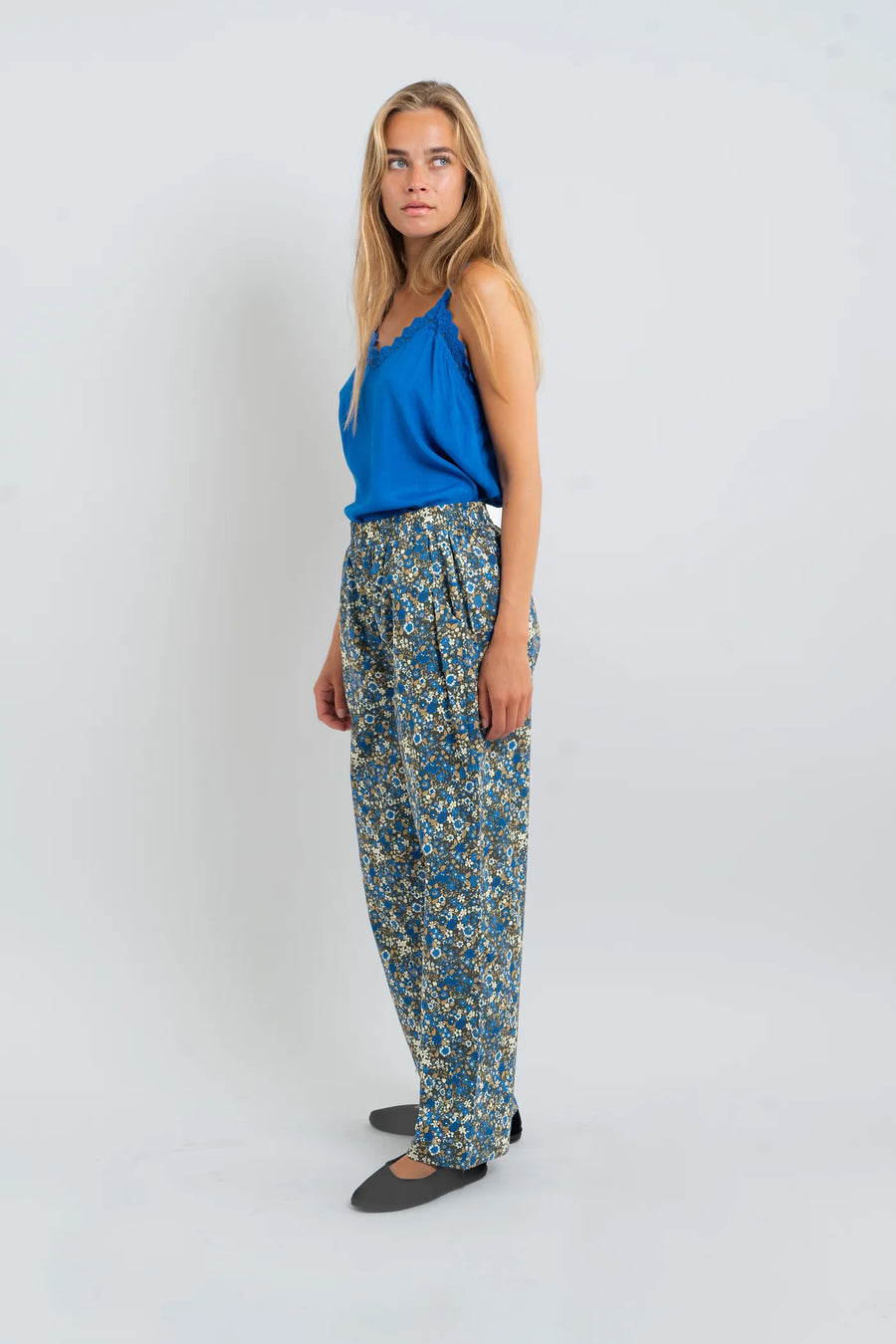 Lolly's Landry - Bill Pants