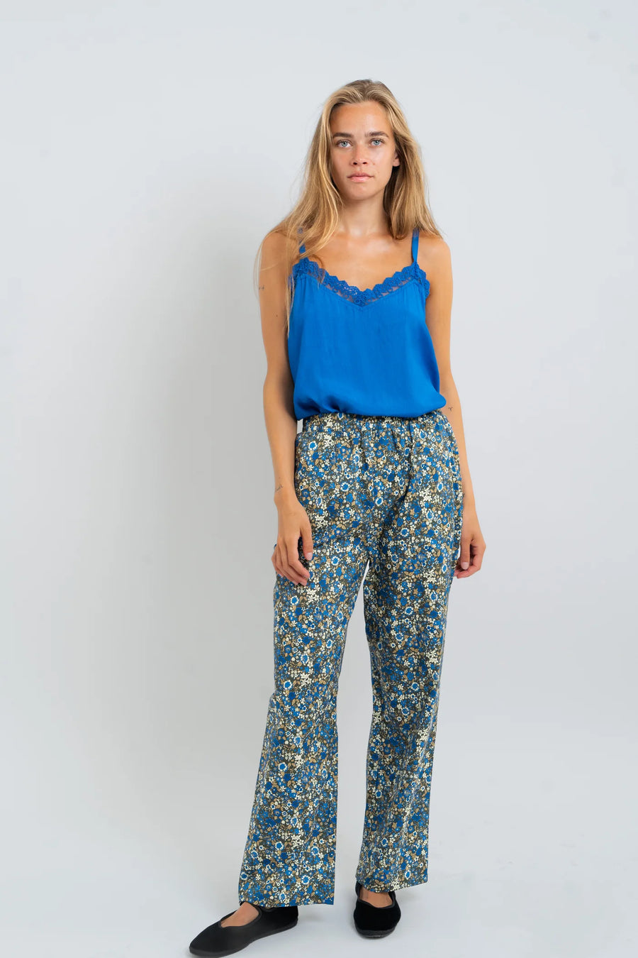 Lolly's Landry - Bill Pants