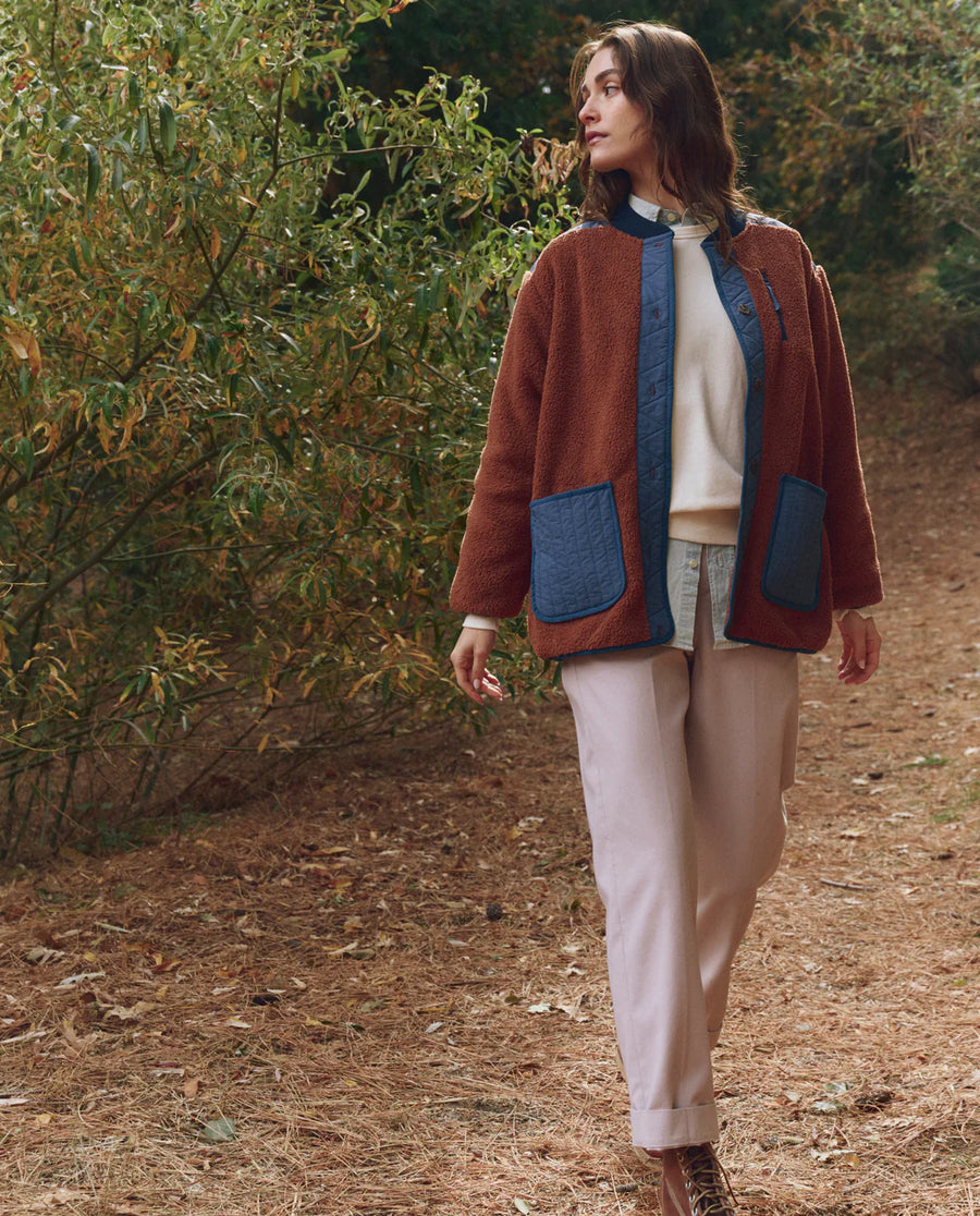 The Great - Plush tundra Jacket in Chocolate & Navy