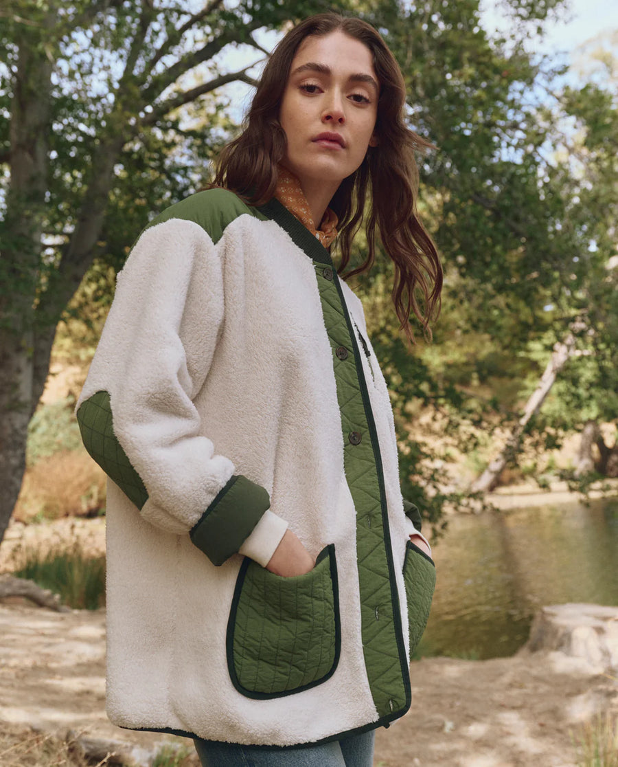 The Great - Plush tundra Jacket in Cream & Army